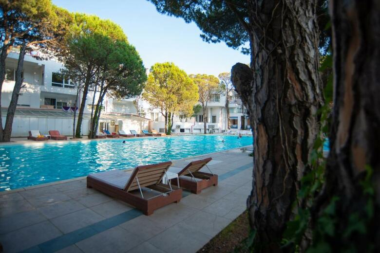 Marea Resort Hotel