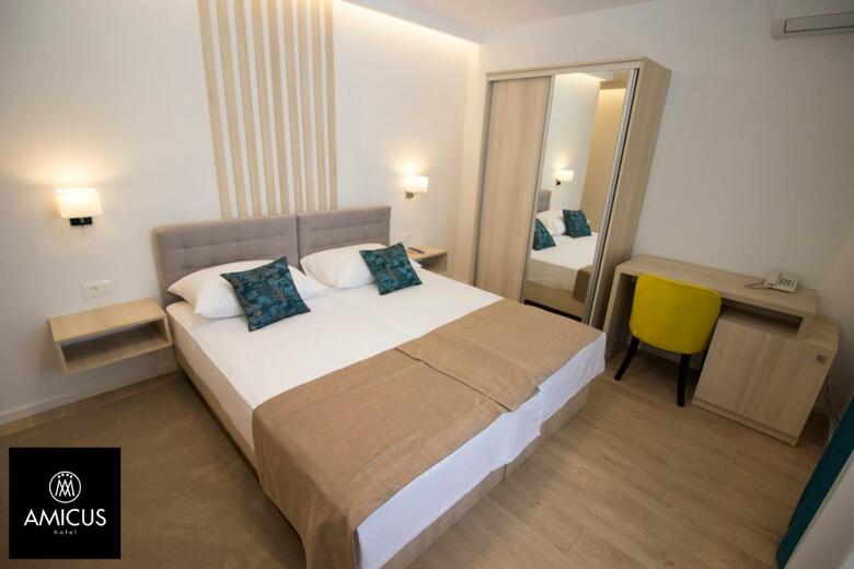 Hotel Amicus