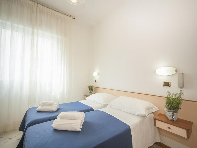 Hotel Manola