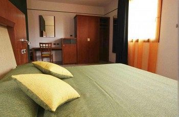 Orange Motel Hotel
