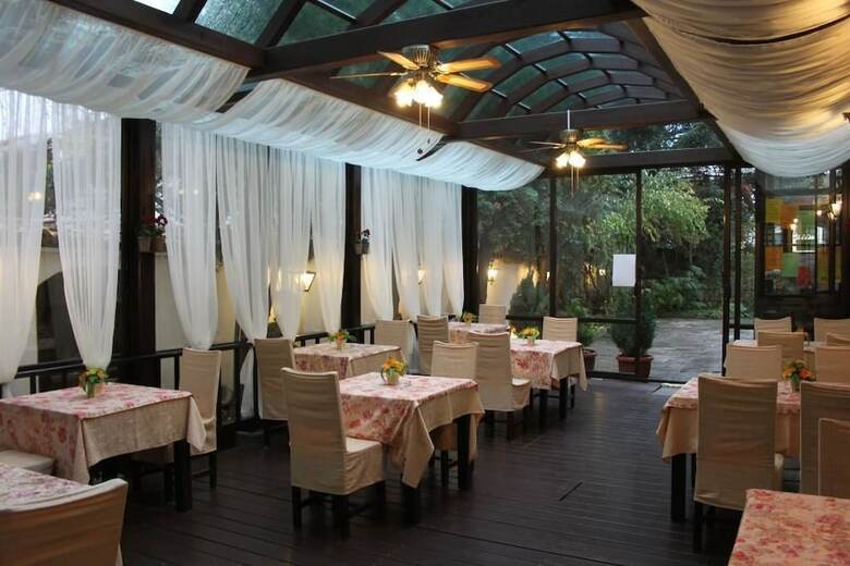 Hotel Minaliat Vek