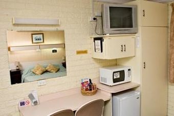 Young Goldrush Motel