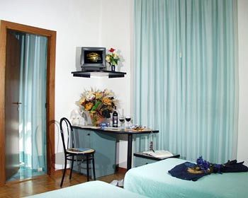 Hotel Paradiso