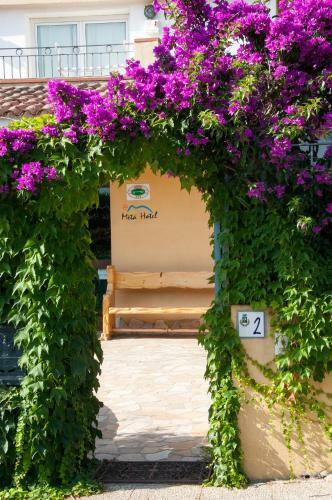 M�t� Hotel