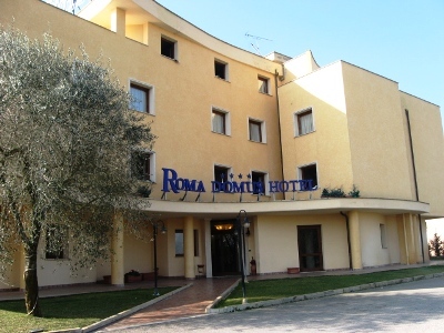 Hotel Roma Domus