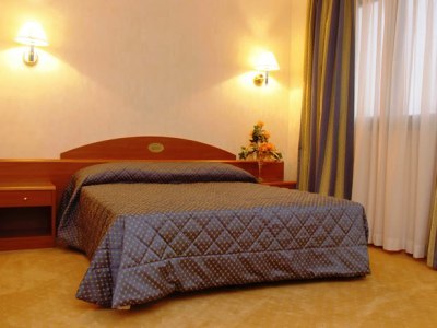 Hotel Roma Domus