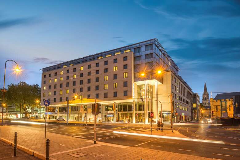 Hotel Dorint Am Heumarkt Koeln