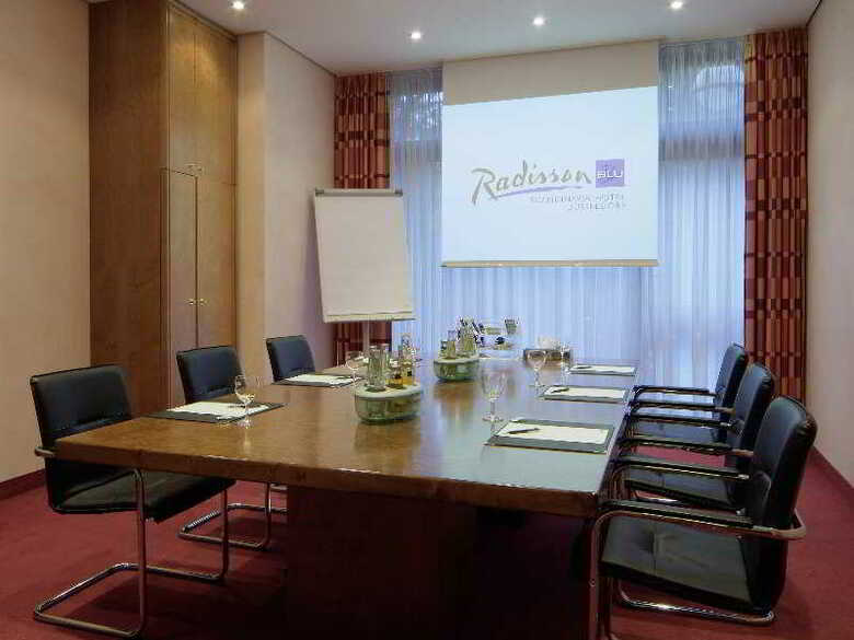 Hotel Radisson Blu Dusseldorf