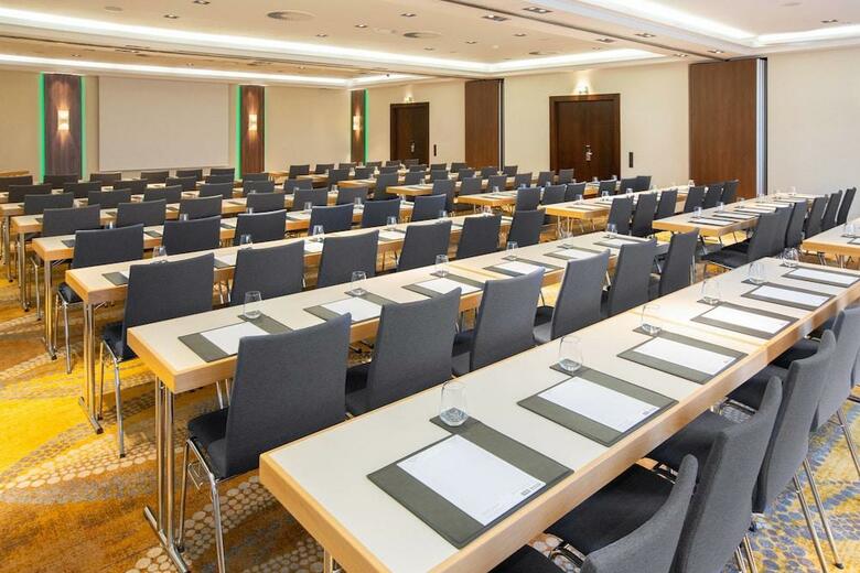 Hotel Courtyard By Marriott Duesseldorf Seestern