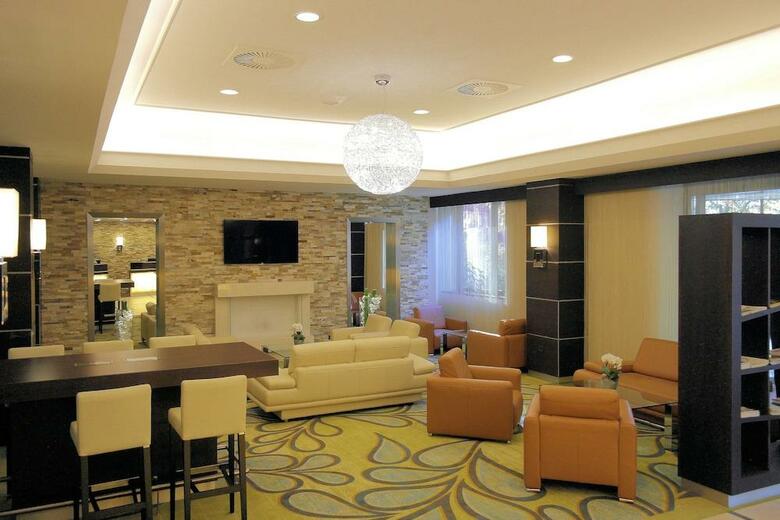 Hotel Courtyard By Marriott Duesseldorf Seestern