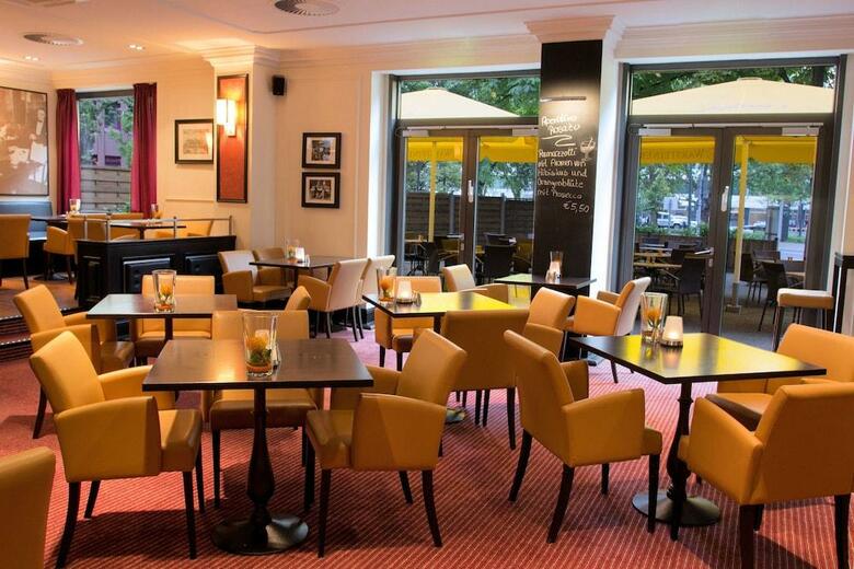 Hotel Courtyard By Marriott Duesseldorf Seestern