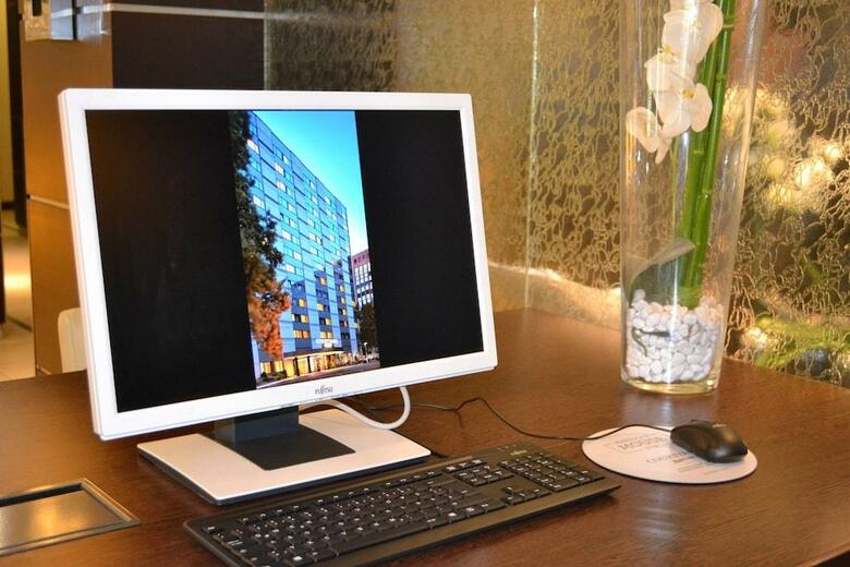 Hotel Courtyard By Marriott Duesseldorf Seestern