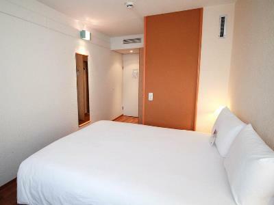 Hotel Ibis Dusseldorf Hauptbahnhof