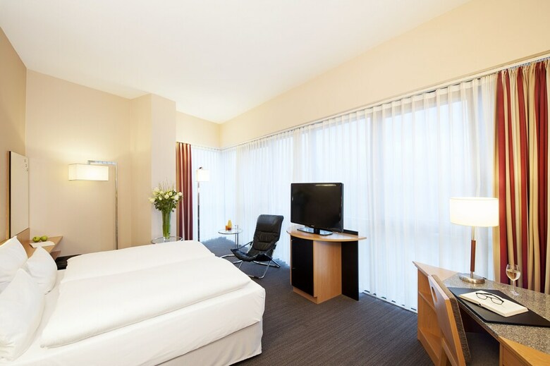Hotel NH Dusseldorf City