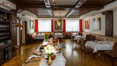 Hostal Gasthof Auerhahn