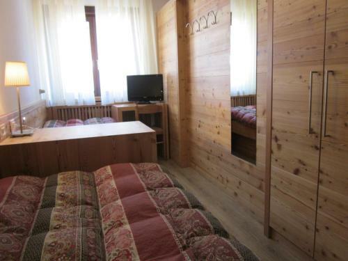 Hotel Arnica Garn�