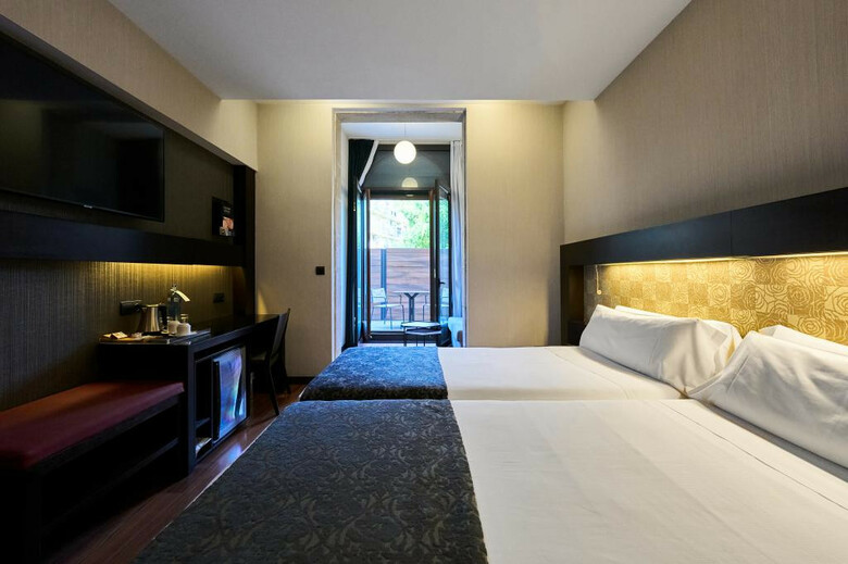 Hotel Catalonia Port