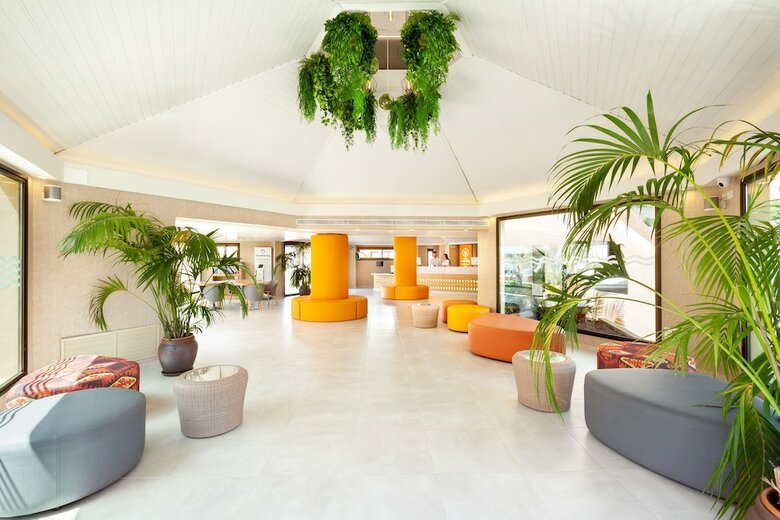 Hotel Dream Villa Tagoro