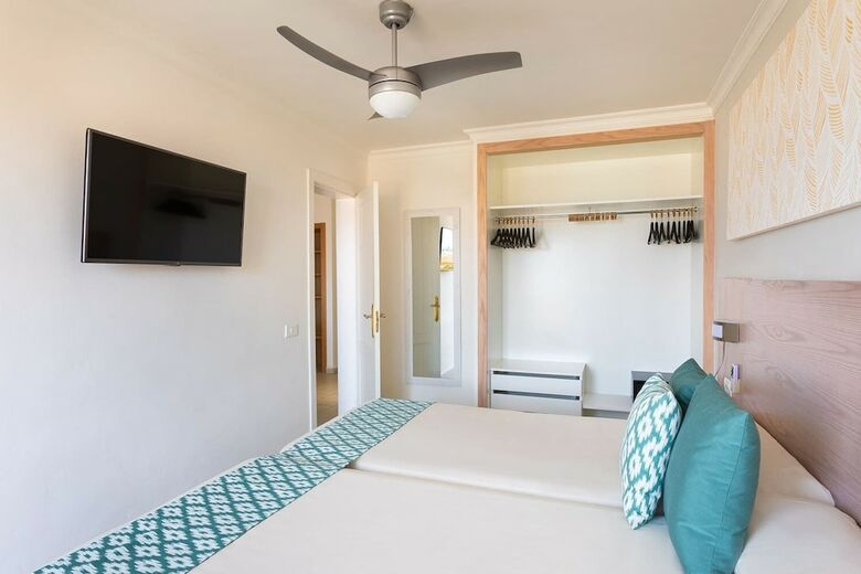 Hotel Dream Villa Tagoro