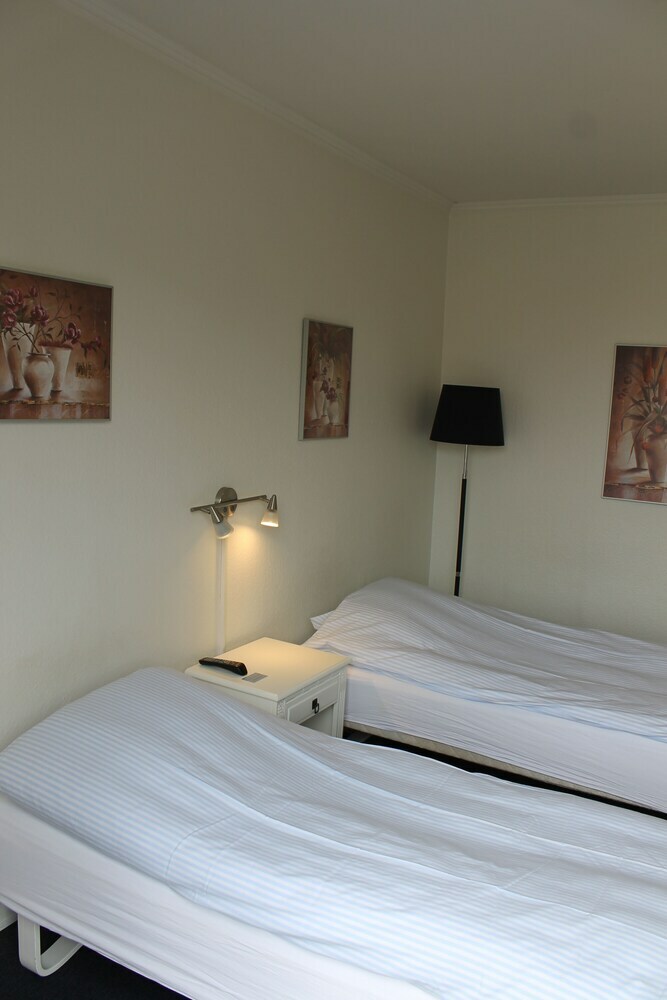 Amalie Bed And Breakfast & Apartments