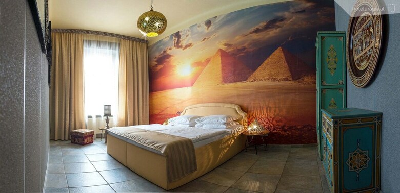 Hotel Urania