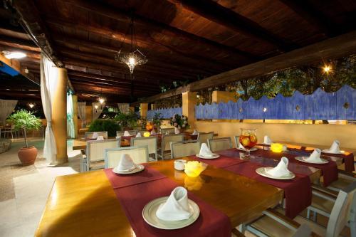 Apartamentos Playa Es Cana