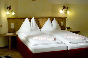 Seehotel J�gerwirt