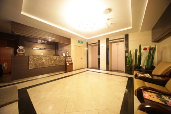 Hotel Noblesse Yeoksam