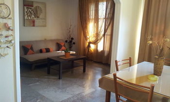 Nicolas Studios & Apartments