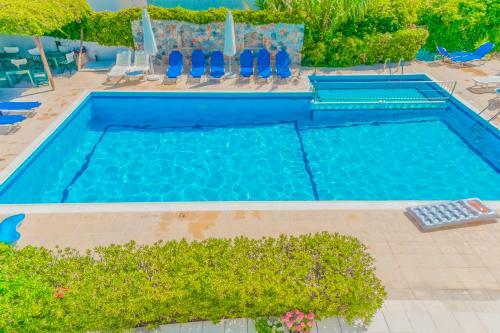 Aparthotel Eva Suites Hotel