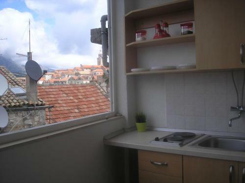 Hostal Guesthouse Franica