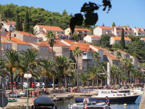Hostal Guesthouse Franica