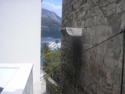 Hostal Guesthouse Franica