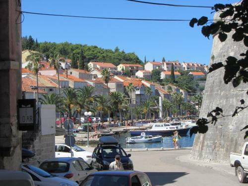 Hostal Guesthouse Franica
