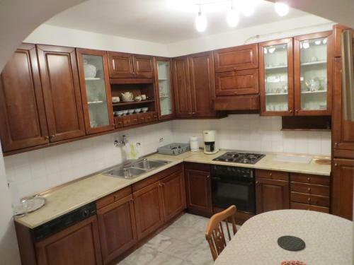 Apartments And Rooms Rogosic