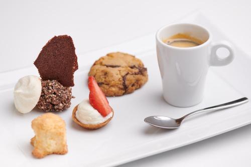 Le Bayonne Hotel And Spa
