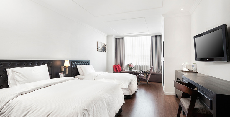 Hotel President