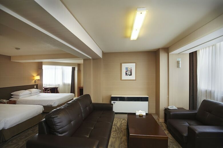 Hotel Savoy