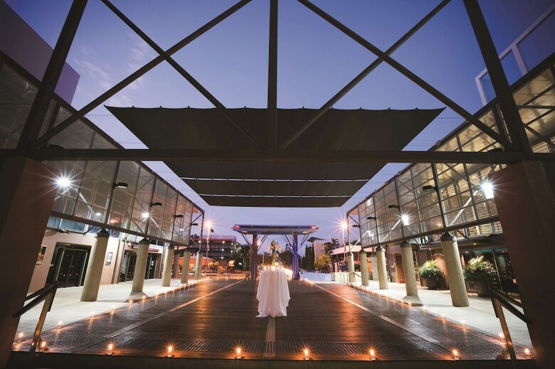 Hotel Holiday Inn Esplanade Darwin