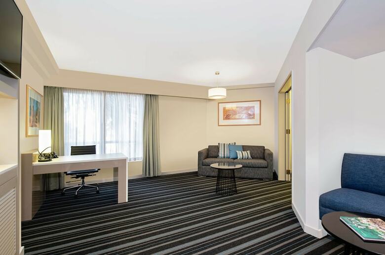 Hotel Holiday Inn Esplanade Darwin