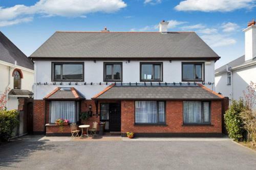 Hostal Lynfield Guesthouse
