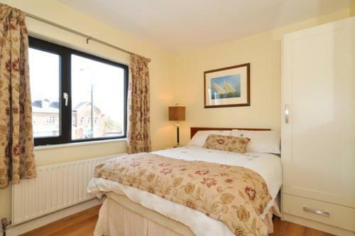 Hostal Lynfield Guesthouse
