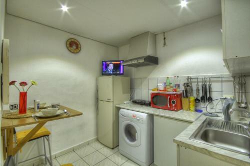Hostal Budapest Opera Minihotel