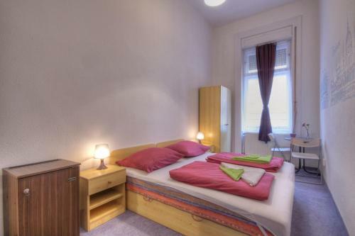 Hostal Budapest Opera Minihotel