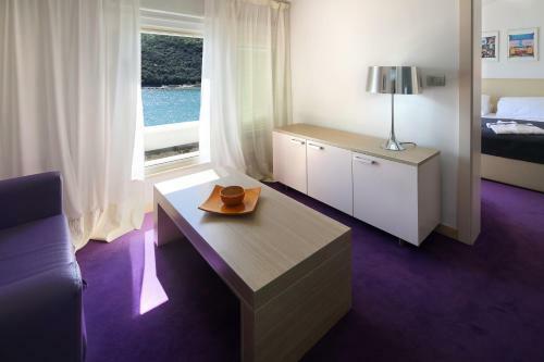 Boutique Hotel Adoral