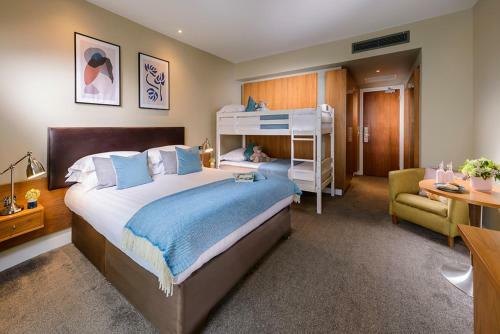 Manor West Hotel & Leisure Club