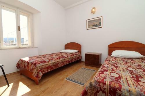 Hostal Apartment Lepur Slano