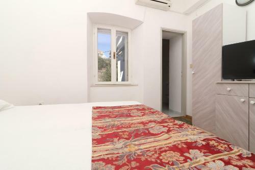 Hostal Apartment Lepur Slano