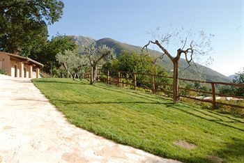 Bed & Breakfast Antico Casale Urbani