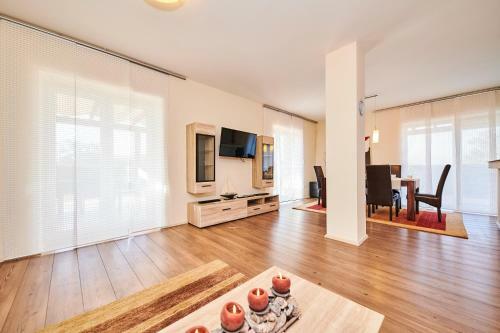 Hostal Villa Bu??ina